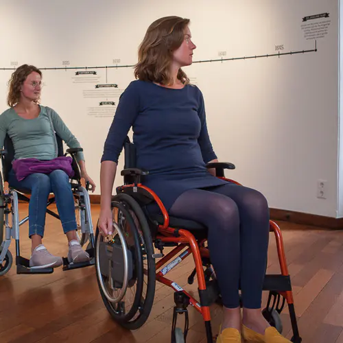 In Nederland zijn veel musea. Meestal moet je een kaartje kopen om naar binnen te mogen. Maar wist je dat er ook musea zijn waar je soms gratis naartoe kunt?