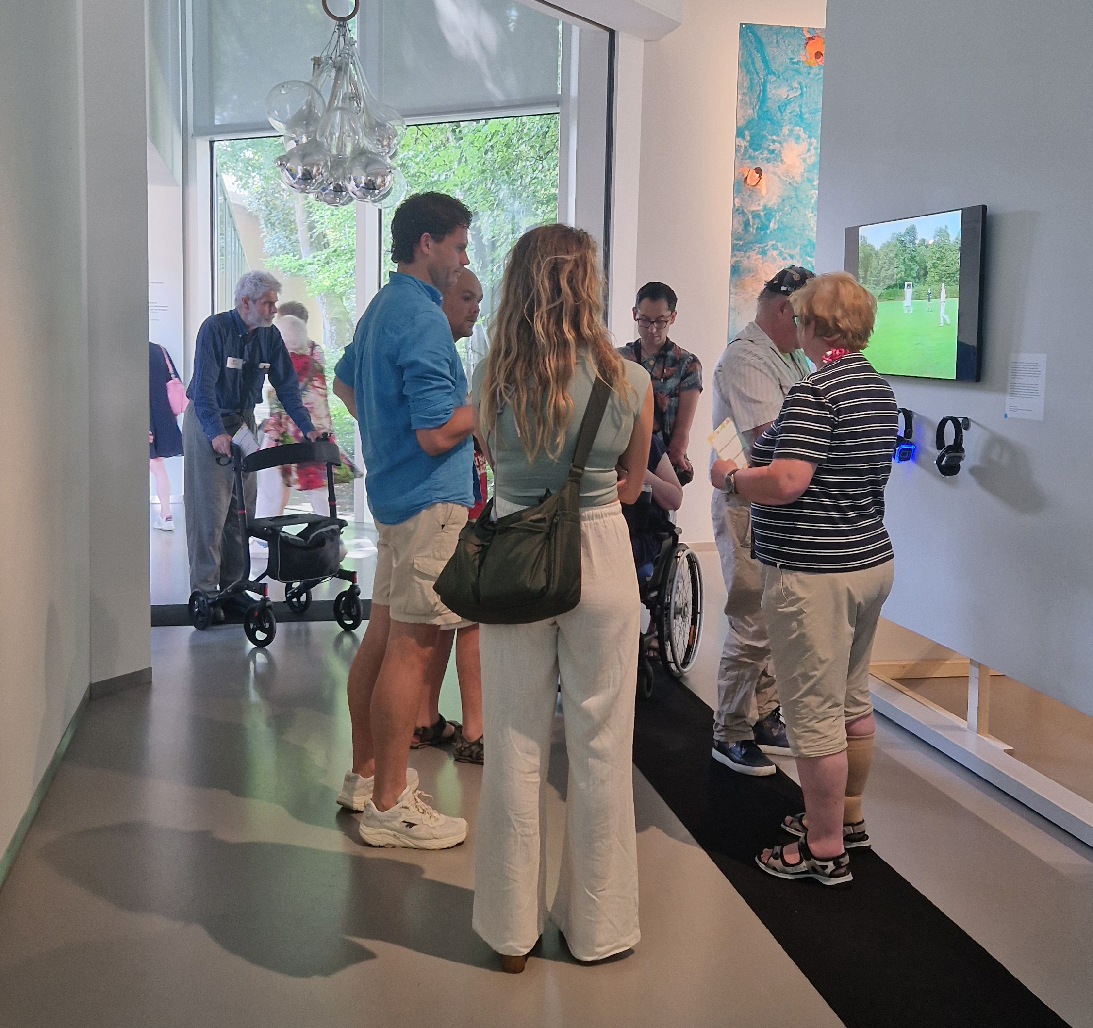 Deelnemers van ABCDate op bezoek in het Noordbrabants Museum.